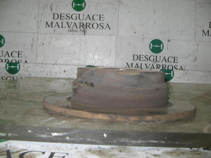 Recambio de disco freno trasero para volvo serie 850 2.5 10v berlina referencia OEM IAM   