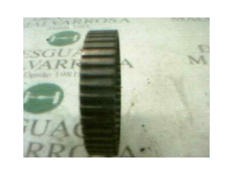 Recambio de polea bomba inyectora para volkswagen golf iv berlina (1j1) 1.9 sdi referencia OEM IAM   