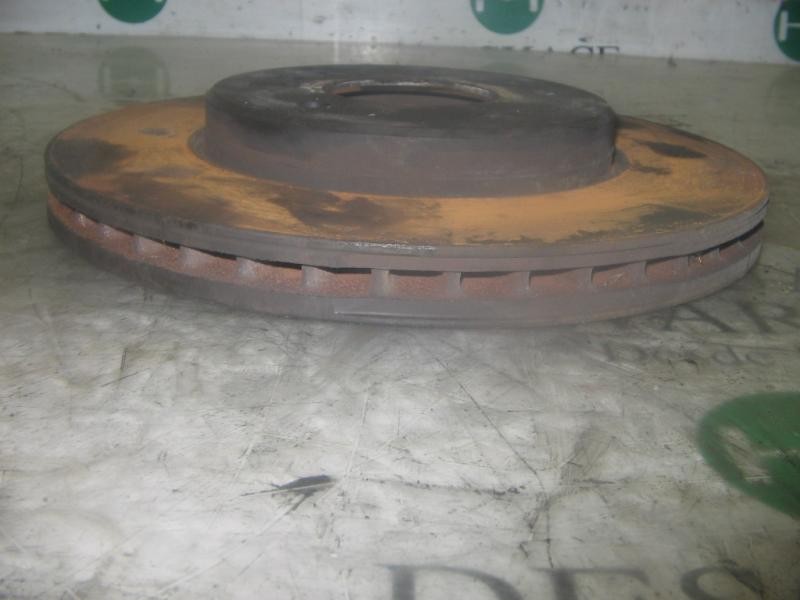 Recambio de disco freno delantero para mercedes-benz clase c (w202) berlina 240 (202.026) referencia OEM IAM   