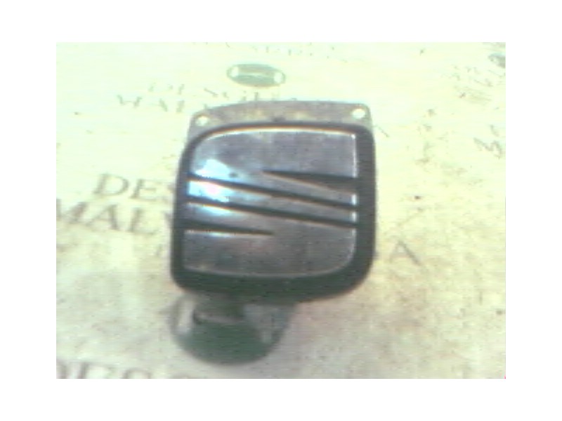 Recambio de maneta porton para seat cordoba berlina (6l2) signo/a referencia OEM IAM   