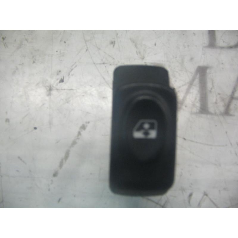 Recambio de mando elevalunas trasero izquierdo para renault scenic (ja..) 1.6 16v expression referencia OEM IAM   