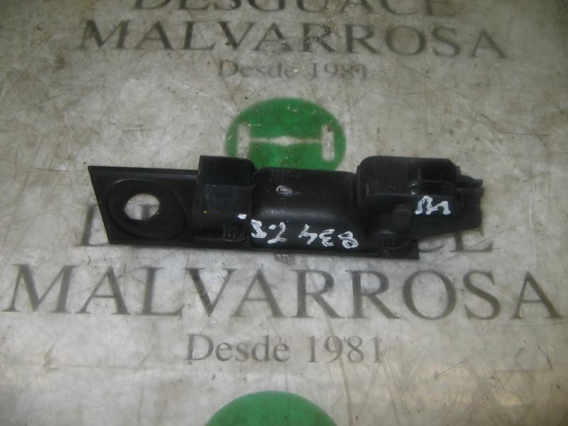 Recambio de maneta interior trasera izquierda para audi 100 berlina (c4) básico referencia OEM IAM   