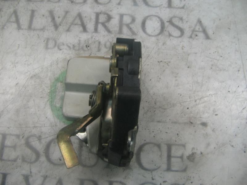 Recambio de cerradura puerta trasera izquierda para mercedes-benz clase e (w124) berlina 3.0 cat referencia OEM IAM   