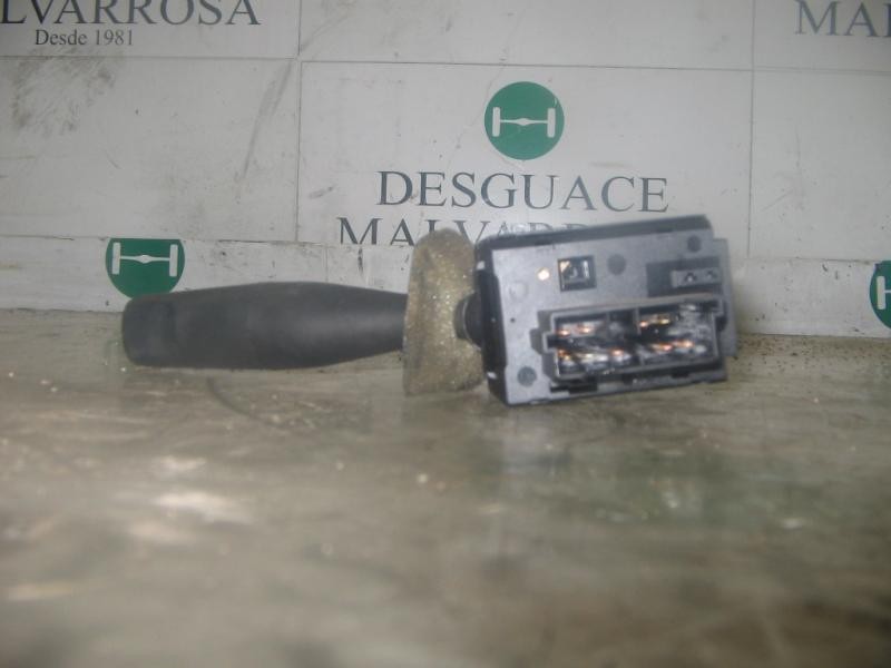 Recambio de mando limpia para citroën saxo 1.5 d image referencia OEM IAM   