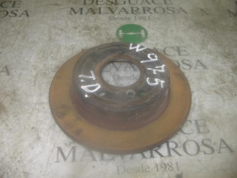 Recambio de disco freno trasero para mercedes-benz clase c (w202) berlina 180 (202.018) referencia OEM IAM   