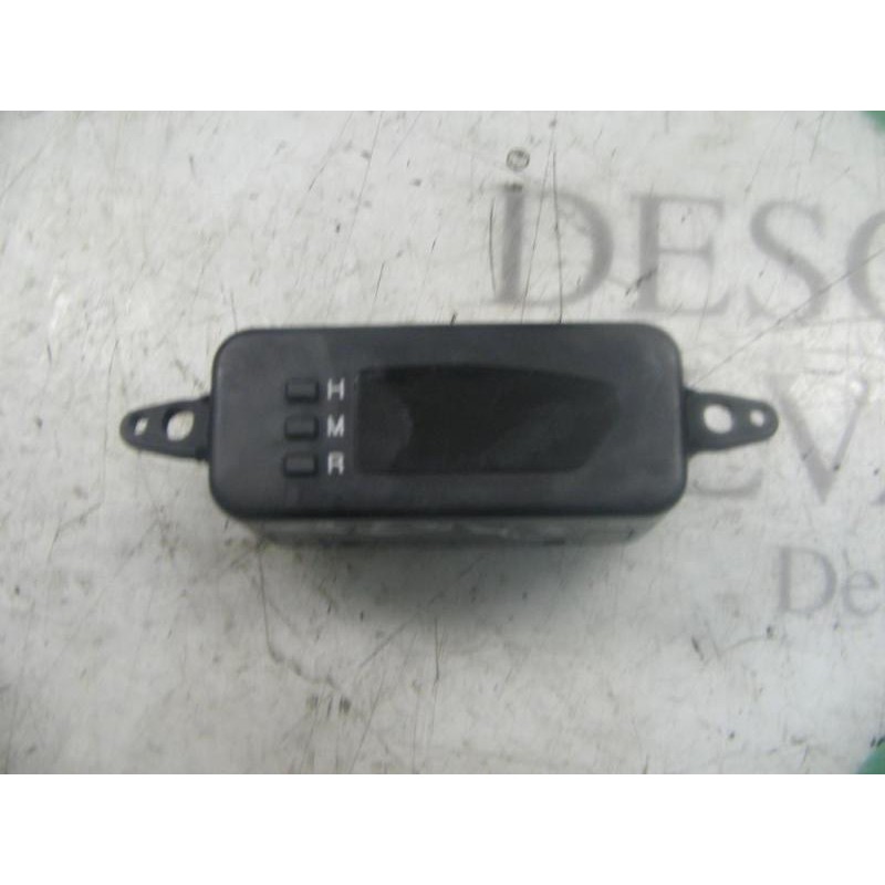 Recambio de mando multifuncion para kia rio ls berlina (5-ptas.) referencia OEM IAM   