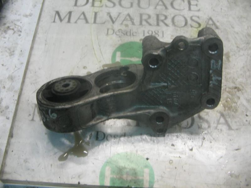 Recambio de soporte cambio para peugeot 206 berlina 1.4 referencia OEM IAM   