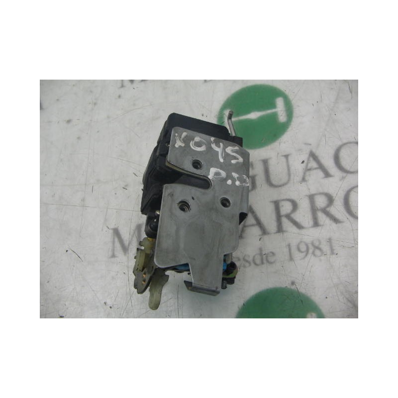 Recambio de cerradura puerta delantera derecha para fiat bravo (182) jtd 105 / 100 gt referencia OEM IAM   