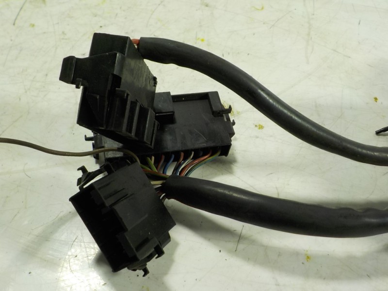 Recambio de modulo electronico para bmw serie 3 berlina (e36) 320i referencia OEM IAM  8219400859 