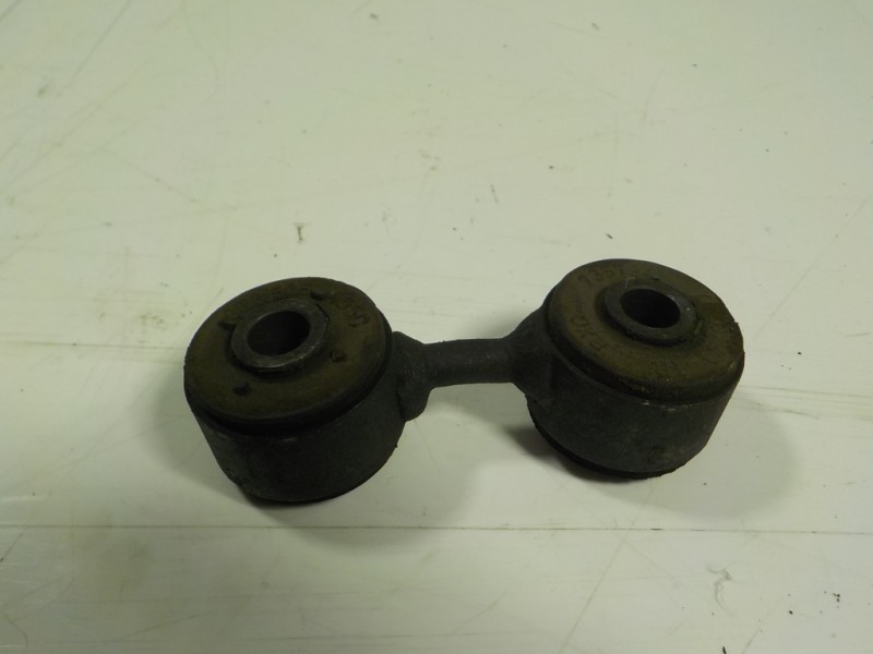 Recambio de tirante trasero derecho para audi a6 berlina (4b2) 2.8 v6 30v referencia OEM IAM   