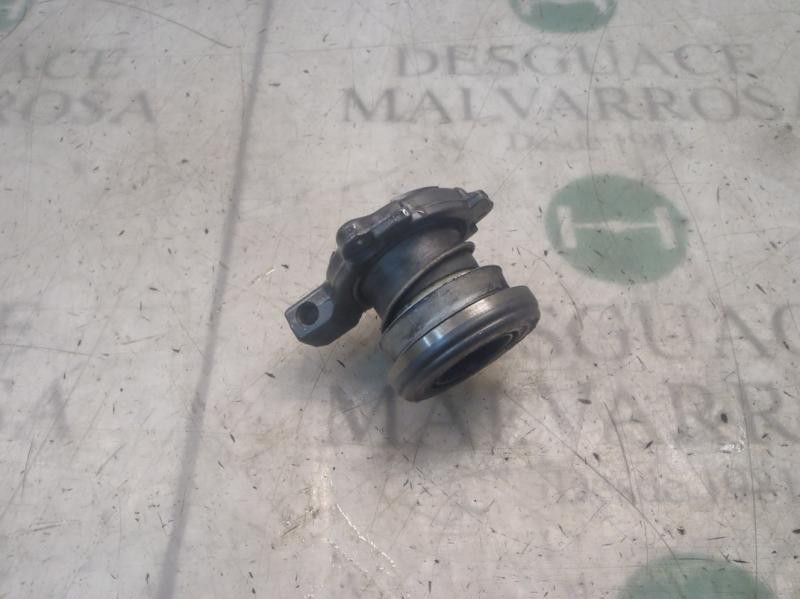 Recambio de bombin embrague para opel vectra c berlina club referencia OEM IAM   