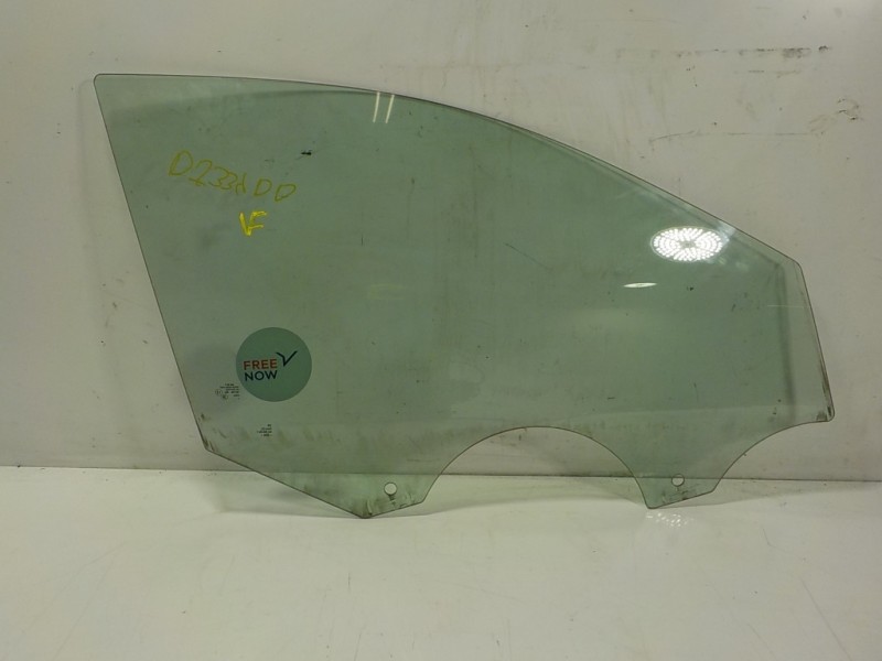 Recambio de cristal puerta delantero derecho para seat toledo (kg3) 1.6 tdi referencia OEM IAM 5JA845202F  