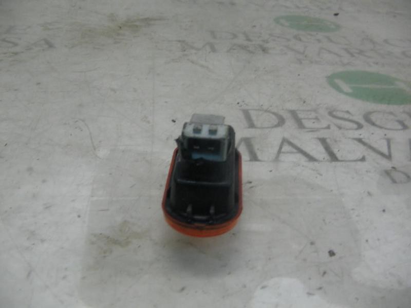 Recambio de piloto lateral izquierdo para seat cordoba berlina (6k2) clx referencia OEM IAM   