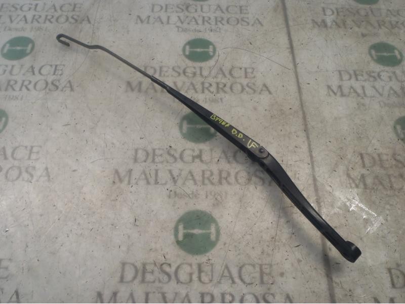 Recambio de brazo limpia delantero derecho para opel vectra c berlina club referencia OEM IAM   