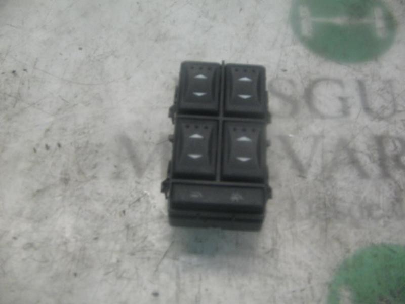Recambio de mando elevalunas delantero izquierdo para ford mondeo berlina (ge) ghia referencia OEM IAM   