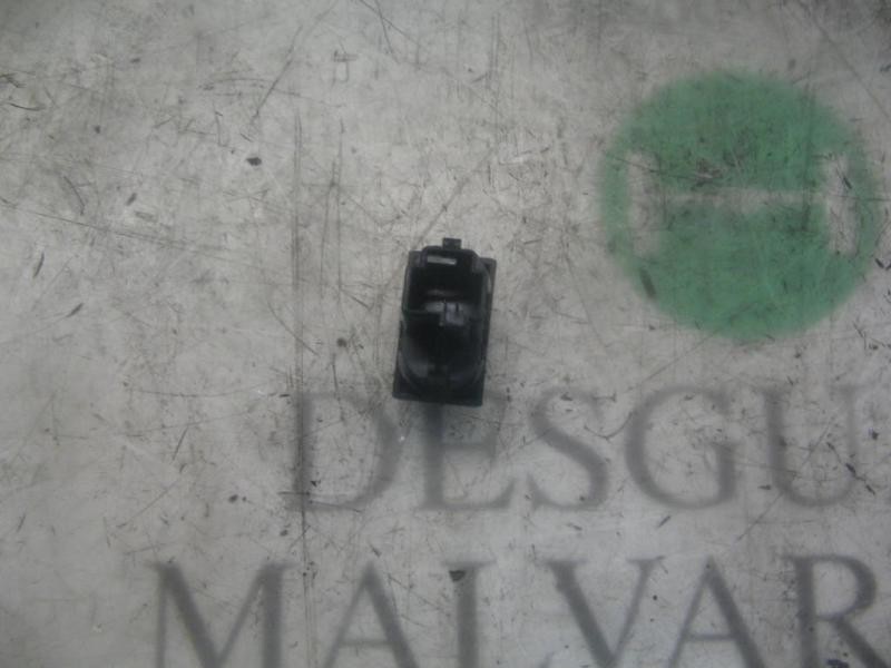 Recambio de mando elevalunas delantero derecho para ford mondeo berlina (ge) ghia referencia OEM IAM   