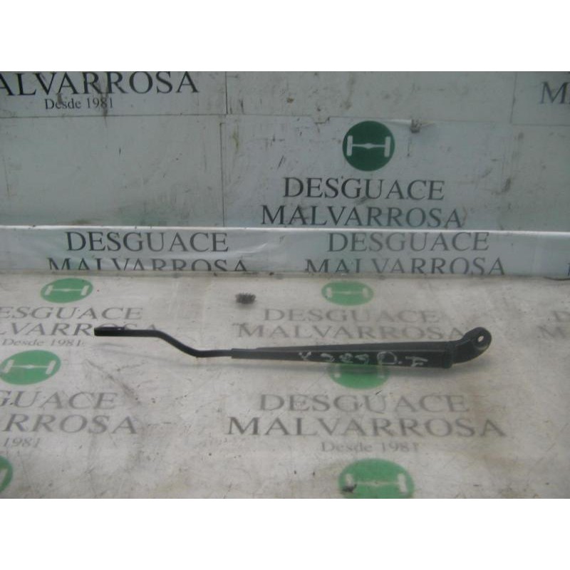 Recambio de brazo limpia delantero izquierdo para citroën xsara berlina 2.0 hdi exclusive (66kw) referencia OEM IAM   