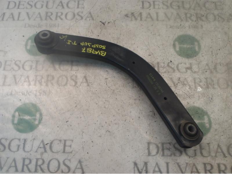 Recambio de brazo suspension superior trasero izquierdo para opel vectra c berlina club referencia OEM IAM   