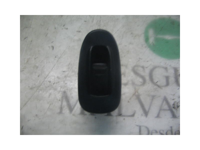 Recambio de mando elevalunas trasero derecho para kia shuma 1.5 ls berlina portón referencia OEM IAM   