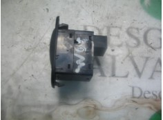 Recambio de mando elevalunas trasero derecho para kia shuma 1.5 ls berlina portón referencia OEM IAM    2