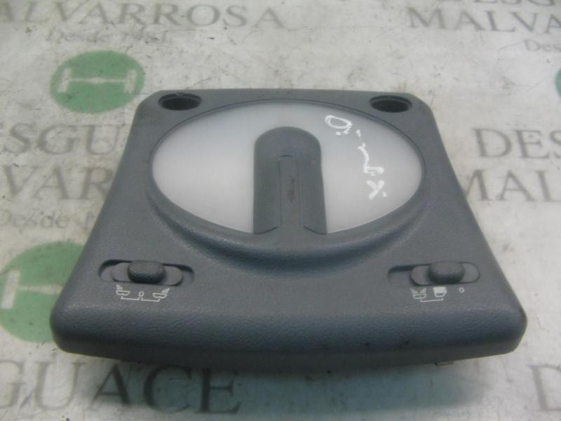 Recambio de piloto interior para fiat bravo (182) 1.4 12v sx referencia OEM IAM   