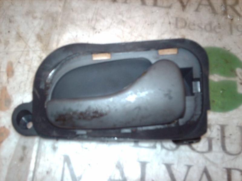 Recambio de maneta interior trasera derecha para renault safrane (b54) 3.0 v6 initiale referencia OEM IAM   