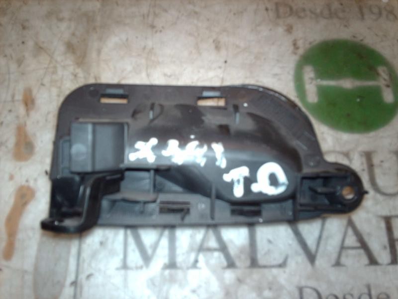 Recambio de maneta interior trasera derecha para renault safrane (b54) 3.0 v6 initiale referencia OEM IAM   