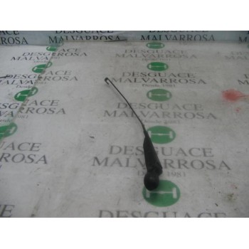 BRAZO LIMPIA DELANTERO DERECHO 