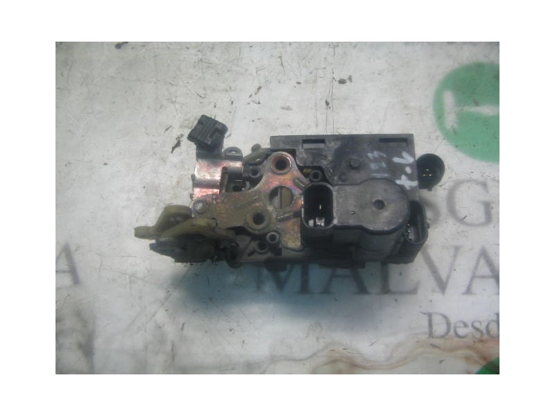 Recambio de cerradura puerta delantera derecha para fiat brava (182) 1.4 12v sx referencia OEM IAM   