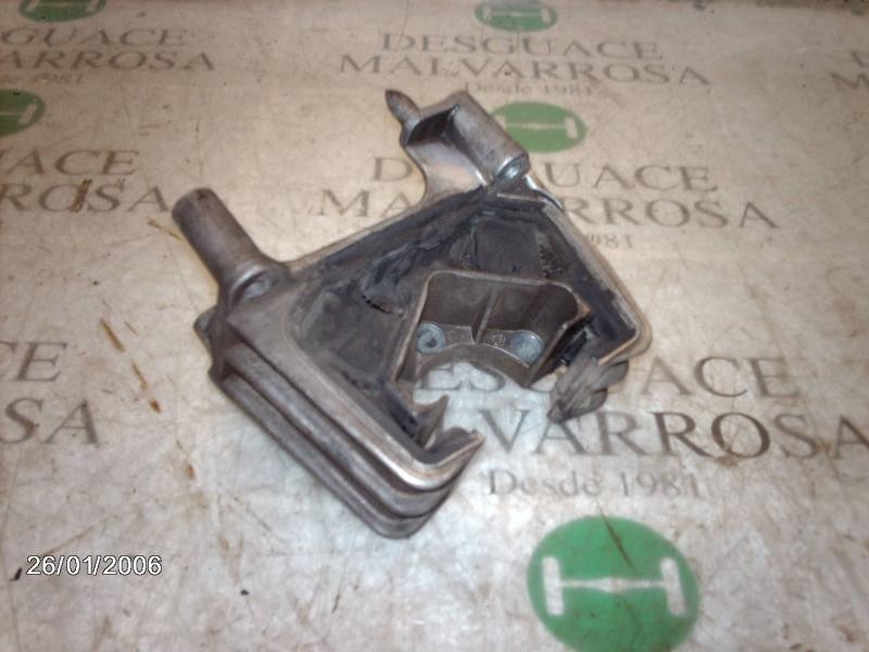 Recambio de soporte motor derecho para opel vectra b berlina cd referencia OEM IAM   