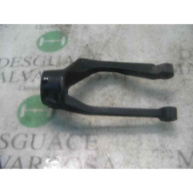 Recambio de soporte brazo suspension delantero derecho para mg serie 800 (rs) 825 sd referencia OEM IAM   