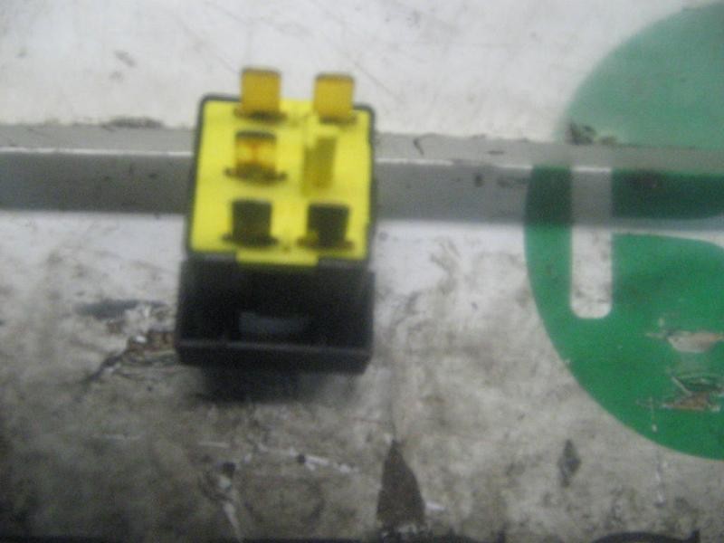 Recambio de modulo electronico para opel vectra b berlina gl referencia OEM IAM   