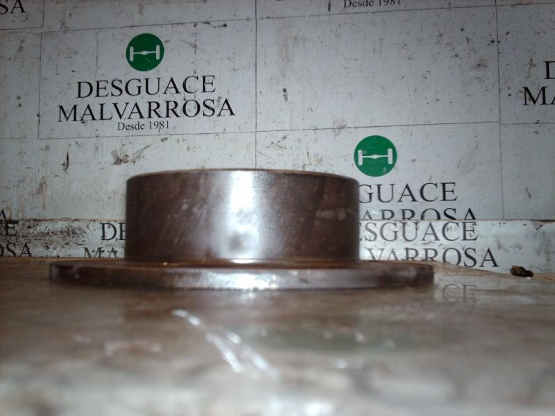 Recambio de disco freno trasero para opel vectra b berlina gl referencia OEM IAM   