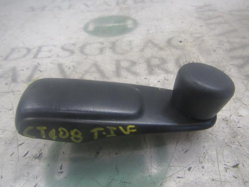 Recambio de maneta elevalunas trasera izquierda para citroën c3 picasso 1.6 hdi fap referencia OEM IAM   