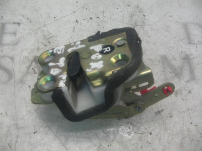 Recambio de cerradura puerta trasera derecha para opel frontera a básico referencia OEM IAM   