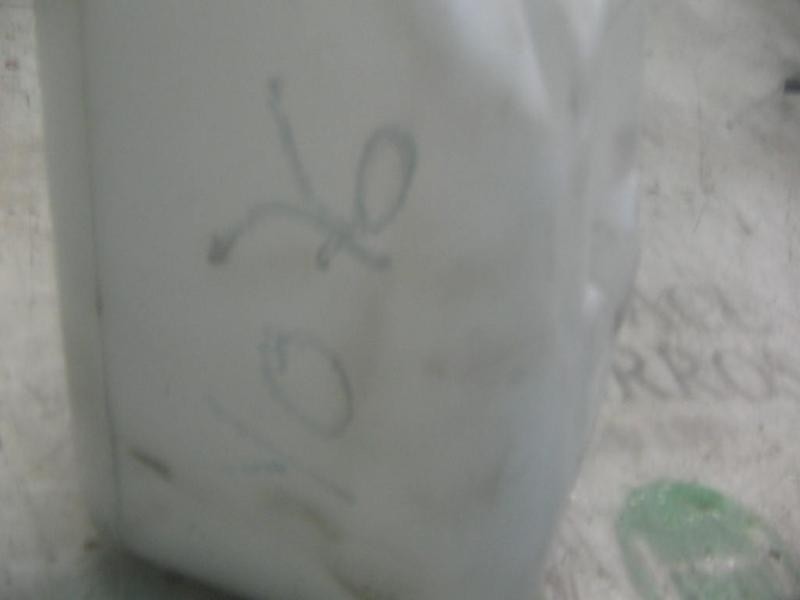 Recambio de deposito limpia para opel corsa c essentia referencia OEM IAM   