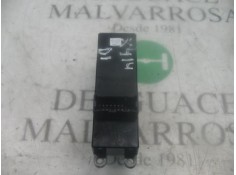 Recambio de mando elevalunas delantero derecho para nissan primera berlina (p12) acenta referencia OEM IAM    2