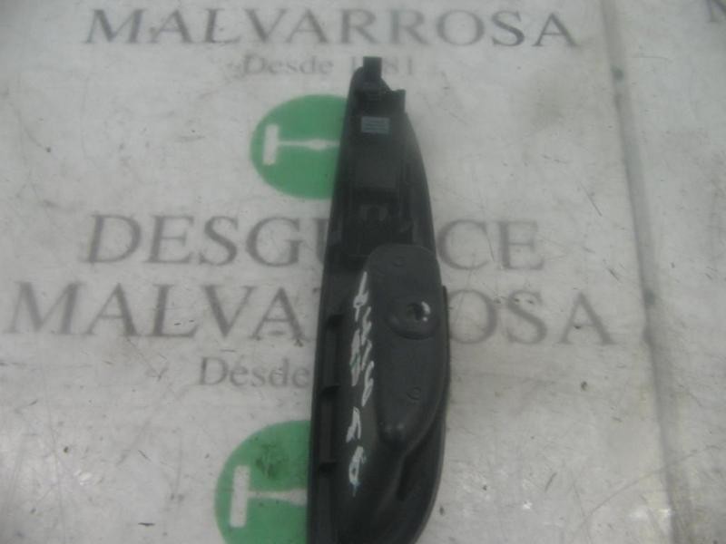 Recambio de mando elevalunas trasero izquierdo para nissan primera berlina (p12) acenta referencia OEM IAM   