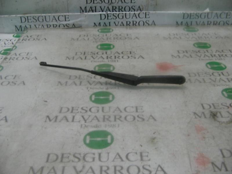 Recambio de brazo limpia delantero izquierdo para renault kangoo (f/kc0) alize referencia OEM IAM   