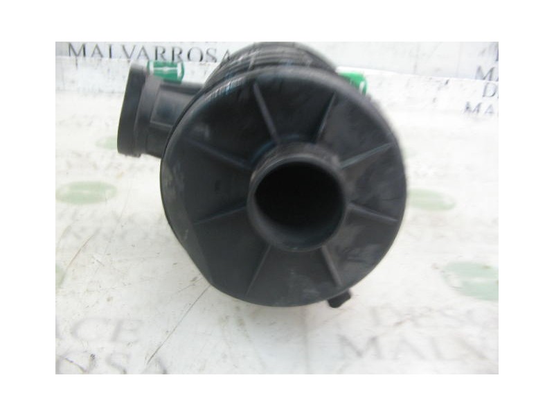 Recambio de filtro aire para renault megane i classic (la0) 1.9 dti rn (laon) referencia OEM IAM   