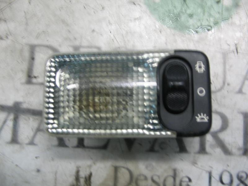 Recambio de piloto interior para citroën xsara picasso 2.0 hdi referencia OEM IAM   