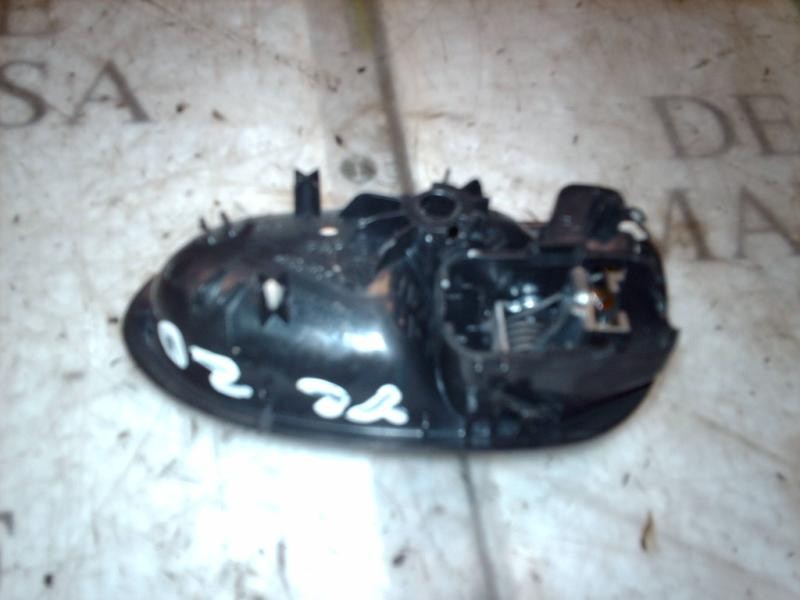 Recambio de maneta interior trasera izquierda para nissan primera berlina (p12) visia referencia OEM IAM   