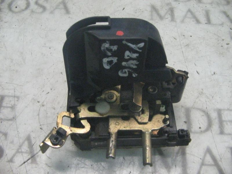 Recambio de cerradura puerta delantera derecha para fiat punto berl. (176) 75 elx referencia OEM IAM   