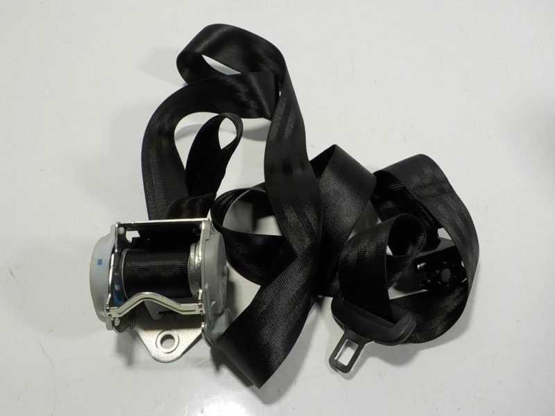Recambio de cinturon seguridad trasero derecho para audi a1 sportback (gba) 1.0 tfsi referencia OEM IAM 82A857805AV04 82A857805A