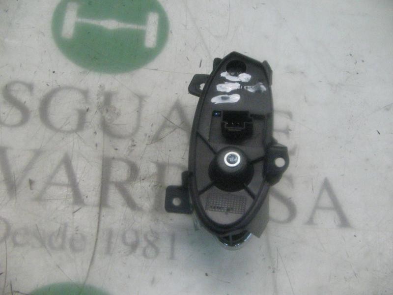 Recambio de mando elevalunas trasero derecho para mercedes-benz clase cls (w219) 500 (219.375) referencia OEM IAM A21182199587C4