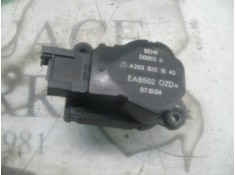 Recambio de motor apertura trampillas climatizador para mercedes-benz clase cls (w219) 500 (219.375) referencia OEM IAM A2038201 2