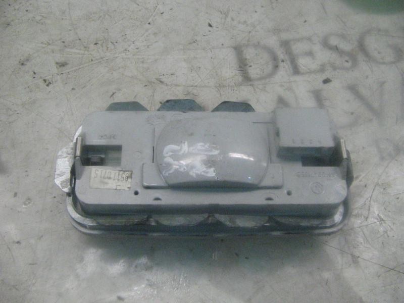 Recambio de piloto interior para volkswagen polo berlina (6n1) básico referencia OEM IAM   