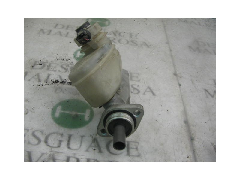 Recambio de bomba freno para toyota avensis berlina (t 22) 2.0 terra (4-ptas.) referencia OEM IAM   