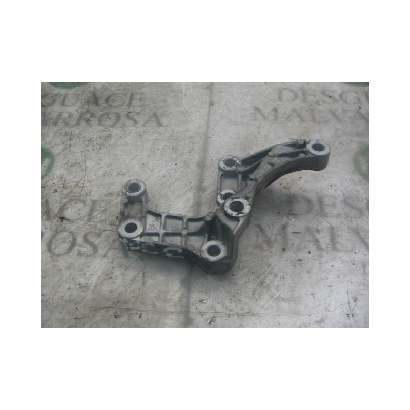 Recambio de soporte motor delantero para renault 19 (b/c/l53) referencia OEM IAM   