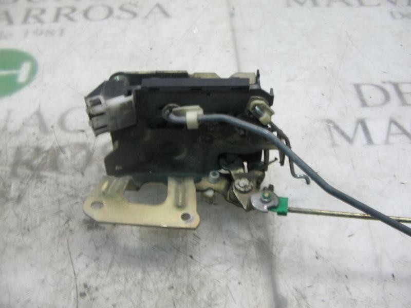 Recambio de cerradura puerta delantera derecha para renault 19 (b/c/l53) referencia OEM IAM   